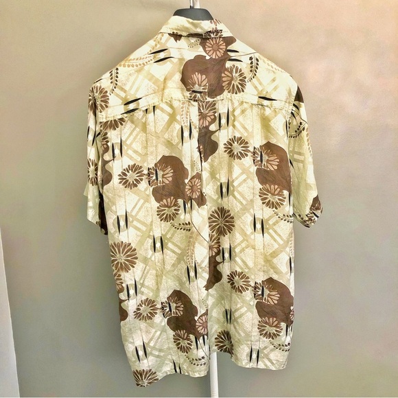 Vintage 100% Silk Floral Tropical Pattern Festival Relaxed Fit Shirt Blouse. - Picture 4 of 12